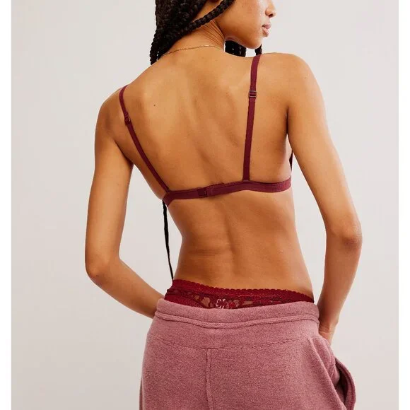 🎉LAST CHANCE🎉 FREE PEOPLE Collagen Yarn Triangle Bra / Port Royal - Picture 3 of 9